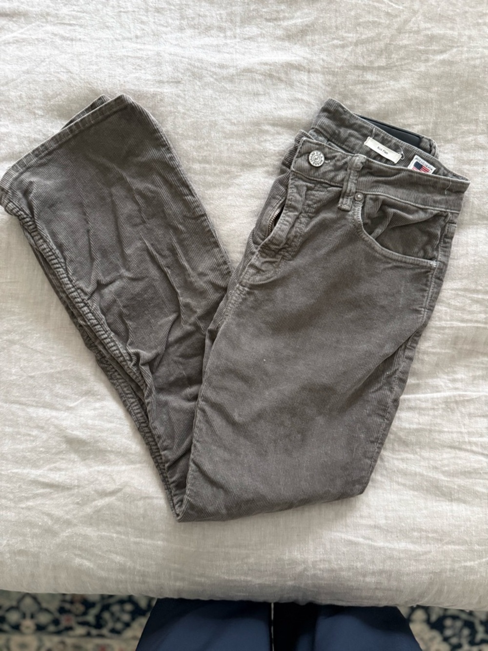Women’s Olive Corduroy Jeans - Classic Fit